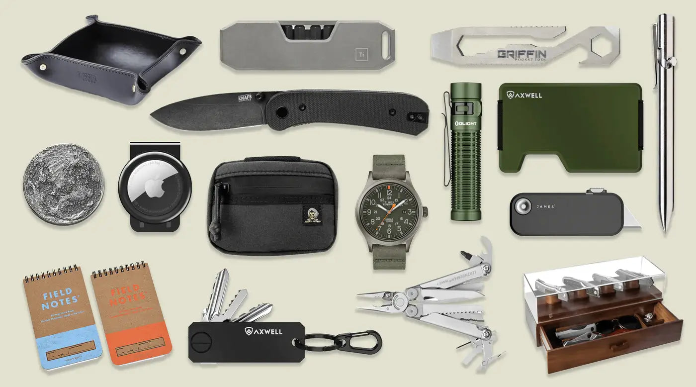 7 Essential EDC Gadgets Every Person Should Have In Their Pockets