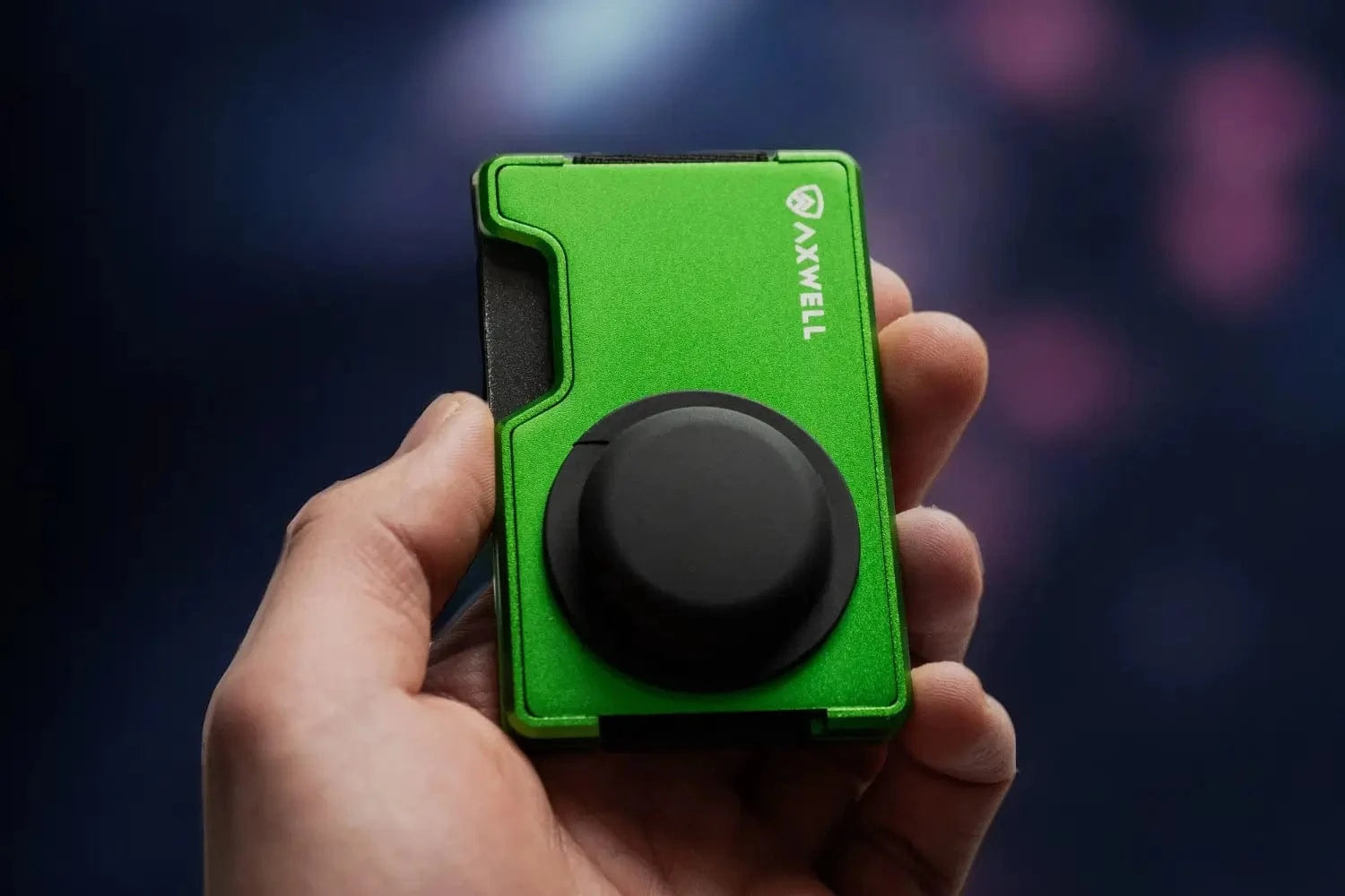 AirTag Wallet - Alien Green Wallets & Money Clips Axwell