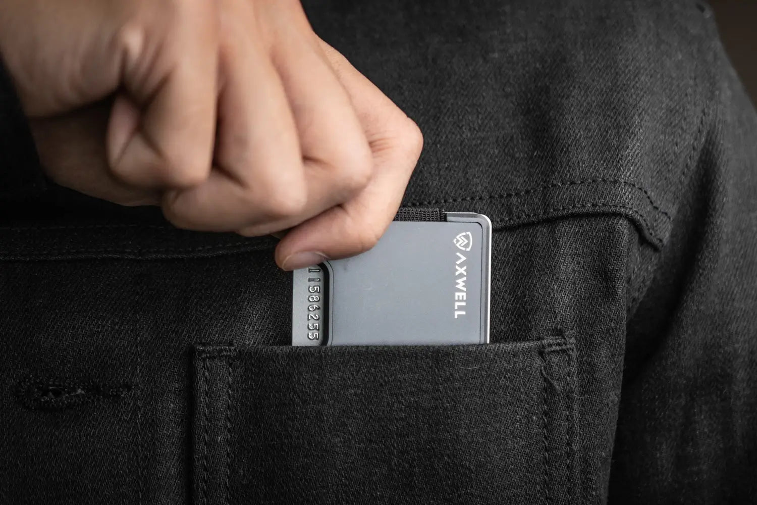 Aluminium Gunmetal Axwell Wallet Lifestyle