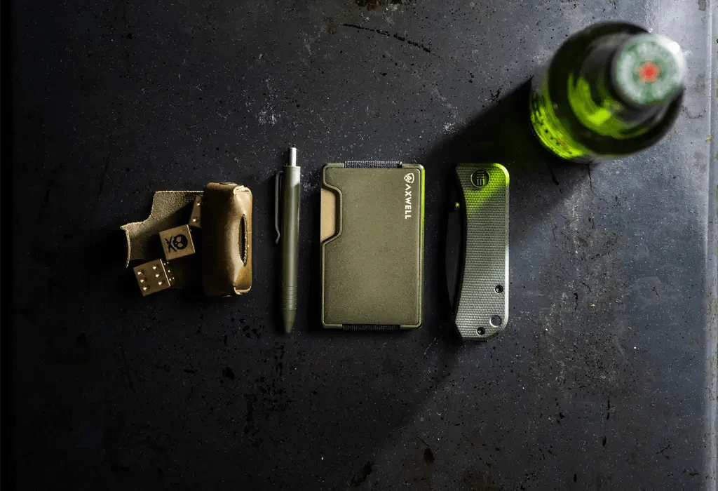 Stealth Box Olive Axwell Wallet